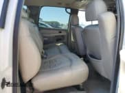 ✅ 2001 Chevrolet Suburban LS • VIN: 3GNFK16T61G213129 • Lot: 87266085. Wystawiony na Copart z przebiegiem Nie podano. Bezpłatny archiwum sprzedaży aukcyjnych z USA i szczegółowy raport historii pojazdu na DreamBid. Zdjęcie 11.