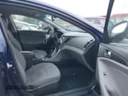 ✅ 2013 Hyundai Sonata GLS • VIN: 5NPEB4AC5DH728292 • Лот: 43433836. Опубликован ранее на IAAI с пробегом 140 139 миль. Бесплатный доступ к архиву аукционных продаж из США и подробный отчёт об истории автомобиля на DreamBid. Изображение 5.