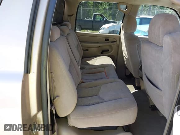 ✅ 2006 Chevrolet Avalanche Z66 • VIN: 3GNEC12Z76G120243 • Lot: 42643822. Listed on IAAI with 133,291 mi. Free auction sales archive from the USA and detailed vehicle history report at DreamBid. Image 8.