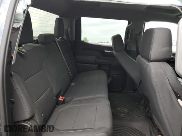 ✅ 2020 Chevrolet Silverado 1500 Custom Trail Boss • VIN: 1GCPYCEF7LZ162195 • Lot: 62842204. Wystawiony na Copart z przebiegiem 32 907 mil. Bezpłatny archiwum sprzedaży aukcyjnych z USA i szczegółowy raport historii pojazdu na DreamBid. Zdjęcie 10.