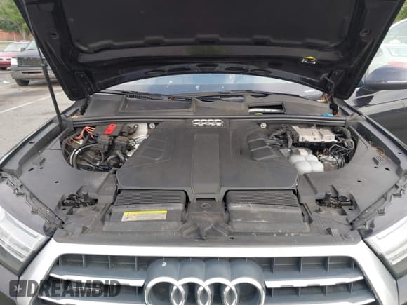 ✅ 2018 Audi Q7 Premium Plus • VIN: WA1LAAF73JD030408 • Лот: 42936854. Опубликован ранее на IAAI с пробегом 98 023 миль. Бесплатный доступ к архиву аукционных продаж из США и подробный отчёт об истории автомобиля на DreamBid. Изображение 10.