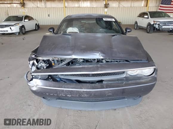2013 Dodge Challenger SXT with VIN 2C3CDYAG1DH581610, listed as a Copart auction lot 89675765 with 186,456 mi miles and Salvage title. Bid and sale history available at DreamBid. Image 5.