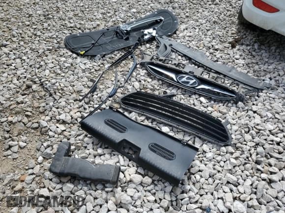 ✅ 2014 Hyundai Accent GS • VIN: KMHCT5AE4EU166240 • Лот: 56554505. Опубликован ранее на Copart с пробегом 56 731 миль. Бесплатный доступ к архиву аукционных продаж из США и подробный отчёт об истории автомобиля на DreamBid. Изображение 12.