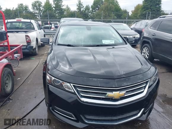 ✅ 2018 Chevrolet Impala LT • VIN: 2G1105S37J9142953 • Lot: 43318014. Wystawiony na IAAI z przebiegiem Nie podano. Bezpłatny archiwum sprzedaży aukcyjnych z USA i szczegółowy raport historii pojazdu na DreamBid. Zdjęcie 12.