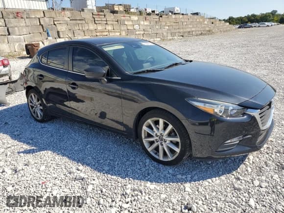 ✅ 2017 Mazda 3 Touring • VIN: 3MZBN1L78HM101656 • Lot: 70936105. Wystawiony na Copart z przebiegiem 55 227 mil. Bezpłatny archiwum sprzedaży aukcyjnych z USA i szczegółowy raport historii pojazdu na DreamBid. Zdjęcie 4.