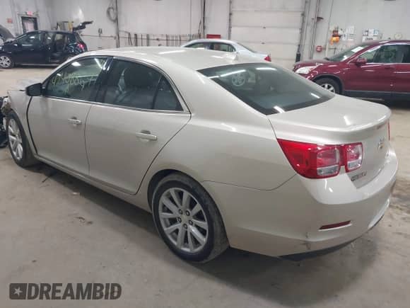 2014 Chevrolet Malibu LT z VIN 1G11E5SL8EF120491, wystawiony jako IAAI lot #43408864 z przebiegiem 61 497 mil mil oraz . Historia ofert i sprzedaży dostępna na DreamBid. Obrazek 3.