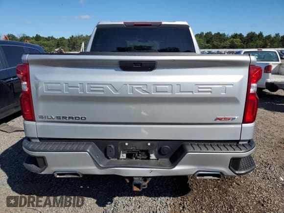 ✅ 2022 Chevrolet Silverado 1500 RST • VIN: 1GCUYEET3NZ198327 • Лот: 69552415. Опубликован ранее на Copart с пробегом 95 060 миль. Бесплатный доступ к архиву аукционных продаж из США и подробный отчёт об истории автомобиля на DreamBid. Изображение 6.