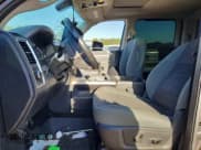 ✅ 2017 Ram 2500 Big Horn • VIN: 3C6UR5DL3HG588953 • Lot: 81943035. Wystawiony na Copart z przebiegiem 82 189 mil. Bezpłatny archiwum sprzedaży aukcyjnych z USA i szczegółowy raport historii pojazdu na DreamBid. Zdjęcie 7.