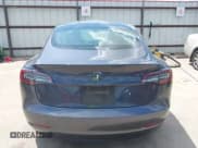 ✅ 2022 Tesla Model 3 • VIN: 5YJ3E1EA0NF206479 • Lot: 43176382. Wystawiony na IAAI z przebiegiem 56 793 mil. Bezpłatny archiwum sprzedaży aukcyjnych z USA i szczegółowy raport historii pojazdu na DreamBid. Zdjęcie 15.