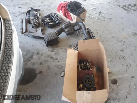 ✅ 2014 Dodge Durango Citadel • VIN: 1C4RDJEG0EC366800 • Lot: 84278005. Listed on Copart with 165,707 mi. Free auction sales archive from the USA and detailed vehicle history report at DreamBid. Image 13.