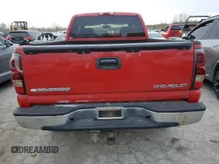✅ 2004 Chevrolet Silverado 1500 Z71 • VIN: 2GCEK19T541298090 • Лот: 82330834. Опубликован ранее на Copart с пробегом 142 746 миль. Бесплатный доступ к архиву аукционных продаж из США и подробный отчёт об истории автомобиля на DreamBid. Изображение 6.