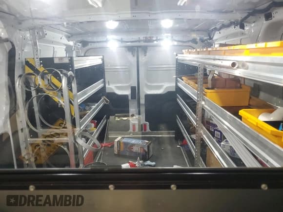 ✅ 2019 Ford Transit • VIN: 1FTYR1YM8KKB63752 • Lot: 63333335. Listed on Copart with 138,554 mi. Free auction sales archive from the USA and detailed vehicle history report at DreamBid. Image 10.