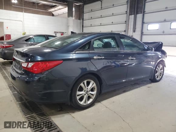 ✅ 2013 Hyundai Sonata Limited • VIN: 5NPEC4AC3DH801950 • Lot: 84002365. Listed on Copart with 109,303 mi. Free auction sales archive from the USA and detailed vehicle history report at DreamBid. Image 3.