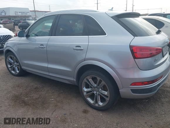 ✅ 2017 Audi Q3 Prestige • VIN: WA1GCCFS0HR016541 • Lot: 42100659. Listed on IAAI with 41,875 mi. Free auction sales archive from the USA and detailed vehicle history report at DreamBid. Image 3.