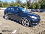 ✅ 2018 Honda HR-V LX • VIN: 3CZRU6H32JG700929 • Лот: 86542305. Опубликован ранее на Copart с пробегом 69 076 миль. Бесплатный доступ к архиву аукционных продаж из США и подробный отчёт об истории автомобиля на DreamBid. Изображение 4.
