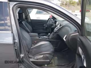 2011 Chevrolet Equinox 2LT z VIN 2CNFLNECXB6326640, wystawiony jako IAAI lot #43266647 z przebiegiem 184 979 mil mil oraz . Historia ofert i sprzedaży dostępna na DreamBid. Obrazek 5.