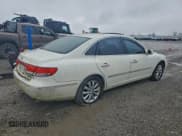 ✅ 2006 Hyundai Azera SE • VIN: KMHFC46F16A132445 • Lot: 93841705. Listed on Copart with 153,819 mi. Free auction sales archive from the USA and detailed vehicle history report at DreamBid. Image 3.