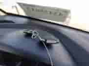 2016 Hyundai Santa Fe z VIN 5XYZTDLB8GG351827, wystawiony jako IAAI lot #43425613 z przebiegiem 145 079 mil mil oraz . Historia ofert i sprzedaży dostępna na DreamBid. Obrazek 11.