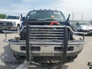 1998 Dodge 3500 z VIN 1B7MC3362WJ173581, wystawiony jako Copart lot #53730185 z przebiegiem Nie podano mil oraz Czysty tytuł • Clean title. Historia ofert i sprzedaży dostępna na DreamBid. Obrazek 6.