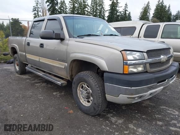 ✅ 2003 Chevrolet Silverado 2500HD LT3 • VIN: 1GCHK23GX3F170921 • Lot: 43739572. Listed on IAAI with 145,775 mi. Free auction sales archive from the USA and detailed vehicle history report at DreamBid. Image 1.
