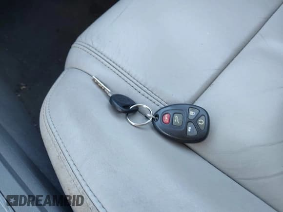 ✅ 2015 Chevrolet Traverse LT • VIN: 1GNKRHKD9FJ109998 • Lot: 43202442. Listed on IAAI with Not provided. Free auction sales archive from the USA and detailed vehicle history report at DreamBid. Image 11.