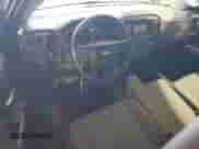 2018 Chevrolet Silverado 1500 Custom z VIN 1GCVKPECXJZ124060, wystawiony jako Copart lot #71775175 z przebiegiem 111 648 mil mil oraz Szkoda całkowita • Salvage title. Historia ofert i sprzedaży dostępna na DreamBid. Obrazek 8.