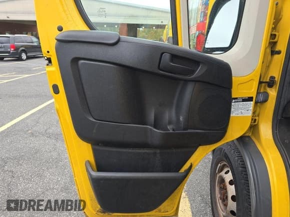 ✅ 2018 Ram ProMaster Cargo • VIN: 3C6TRVDG2JE121040 • Лот: 43614862. Опубликован ранее на IAAI с пробегом 45 553 миль. Бесплатный доступ к архиву аукционных продаж из США и подробный отчёт об истории автомобиля на DreamBid. Изображение 23.