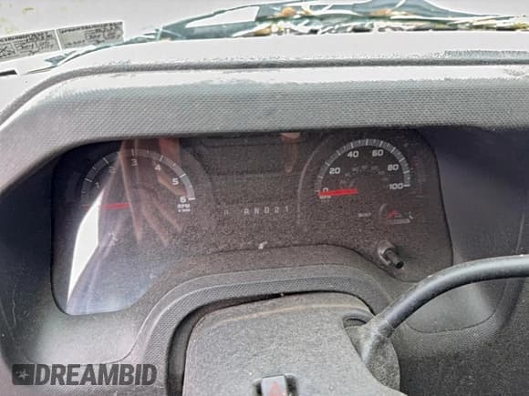 ✅ 2014 Ford Econoline Passenger XL • VIN: 1FBNE3BL4EDA76924 • Лот: 94275905. Опубликован ранее на Copart с пробегом Не указан. Бесплатный доступ к архиву аукционных продаж из США и подробный отчёт об истории автомобиля на DreamBid. Изображение 8.