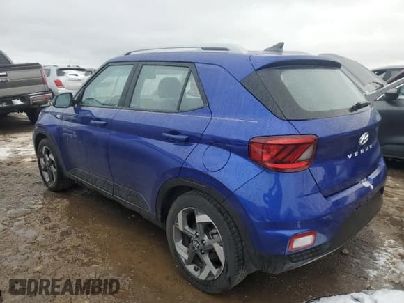 ✅ 2022 Hyundai Venue SEL • VIN: KMHRC8A31NU199447 • Lot: 81801704. Listed on Copart with 51,532 mi. Free auction sales archive from the USA and detailed vehicle history report at DreamBid. Image 2.