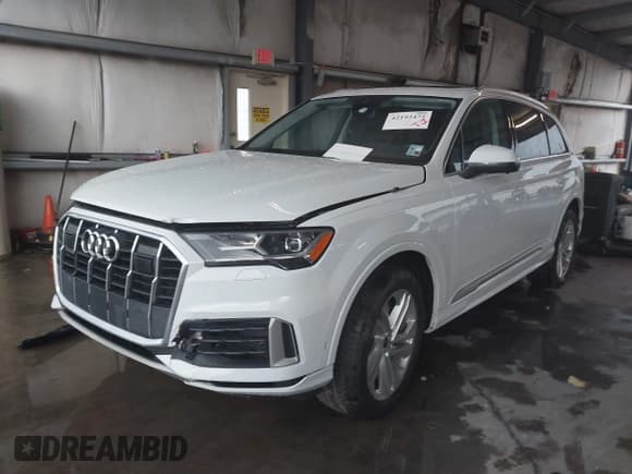 ✅ 2023 Audi Q7 Premium Plus • VIN: WA1LCBF7XPD001335 • Lot: 42192472. Listed on IAAI with 38,152 mi. Free auction sales archive from the USA and detailed vehicle history report at DreamBid. Image 17.