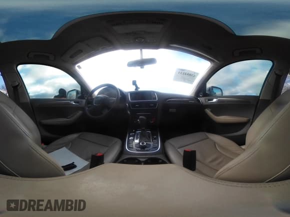 ✅ 2012 Audi Q5 Prestige • VIN: WA1WKAFP1CA033421 • Lot: 43894131. Listed on IAAI with 163,713 mi. Free auction sales archive from the USA and detailed vehicle history report at DreamBid. Image 18.