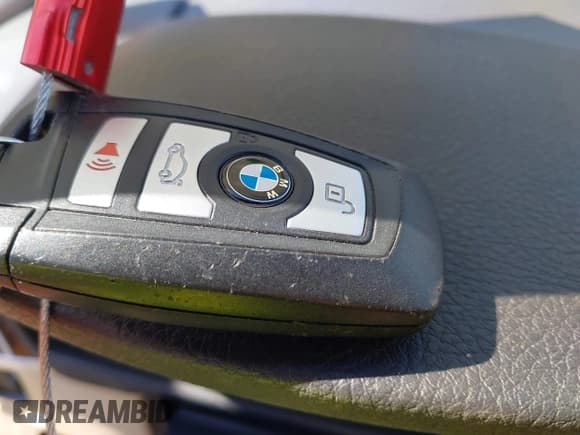 ✅ 2018 BMW 3 Series 320i • VIN: WBA8E1G50JNU90758 • Лот: 43441309. Опубликован ранее на IAAI с пробегом 88 740 миль. Бесплатный доступ к архиву аукционных продаж из США и подробный отчёт об истории автомобиля на DreamBid. Изображение 11.