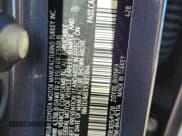 ✅ 2018 Toyota C-HR XLE • VIN: NMTKHMBX9JR051044 • Лот: 86815325. Опубликован ранее на Copart с пробегом 154 907 миль. Бесплатный доступ к архиву аукционных продаж из США и подробный отчёт об истории автомобиля на DreamBid. Изображение 13.