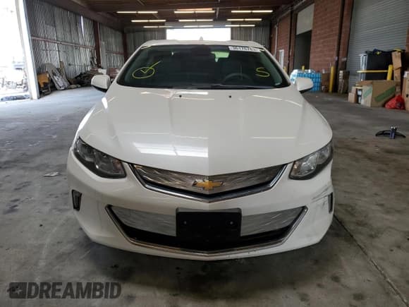 ✅ 2018 Chevrolet Volt LT • VIN: 1G1RC6S53JU149452 • Lot: 36176783. Wystawiony na Copart z przebiegiem 90 778 mil. Bezpłatny archiwum sprzedaży aukcyjnych z USA i szczegółowy raport historii pojazdu na DreamBid. Zdjęcie 5.
