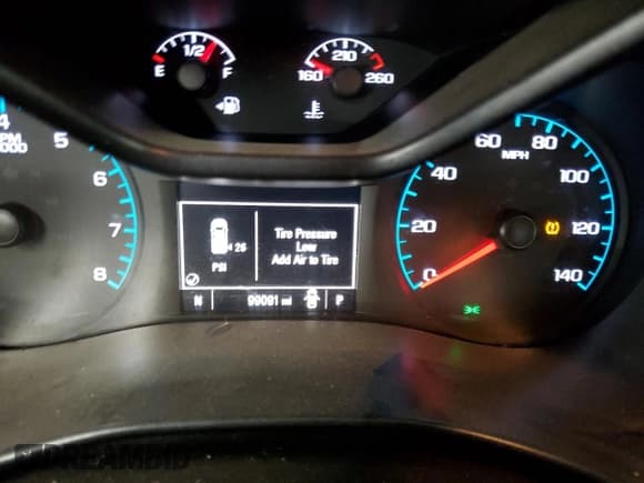 ✅ 2018 Chevrolet Colorado 2WD Work Truck • VIN: 1GCHSBEA8J1193763 • Лот: 76504274. Опубликован ранее на Copart с пробегом 99 091 миль. Бесплатный доступ к архиву аукционных продаж из США и подробный отчёт об истории автомобиля на DreamBid. Изображение 9.