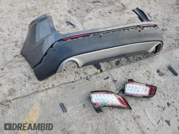 ✅ 2017 Ford Edge SEL • VIN: 2FMPK4J97HBB61318 • Лот: 85676415. Опубликован ранее на Copart с пробегом 99 119 миль. Бесплатный доступ к архиву аукционных продаж из США и подробный отчёт об истории автомобиля на DreamBid. Изображение 13.