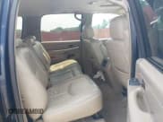 ✅ 2004 Chevrolet Suburban LT • VIN: 1GNFK16Z44J177576 • Lot: 42469659. Listed on IAAI with 272,849 mi. Free auction sales archive from the USA and detailed vehicle history report at DreamBid. Image 8.