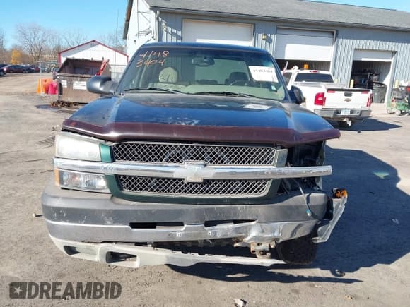 ✅ 2003 Chevrolet Silverado 2500HD LS • VIN: 1GCHK23193F166158 • Lot: 41483404. Wystawiony na IAAI z przebiegiem 238 704 mil. Bezpłatny archiwum sprzedaży aukcyjnych z USA i szczegółowy raport historii pojazdu na DreamBid. Zdjęcie 12.