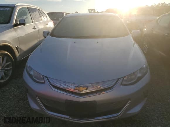 ✅ 2017 Chevrolet Volt LT • VIN: 1G1RC6S51HU111504 • Lot: 73719254. Wystawiony na Copart z przebiegiem Nie podano. Bezpłatny archiwum sprzedaży aukcyjnych z USA i szczegółowy raport historii pojazdu na DreamBid. Zdjęcie 5.
