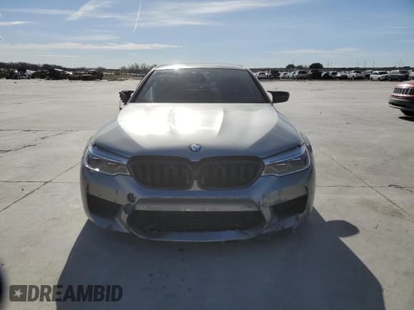 ✅ 2019 BMW M5 Competition • VIN: WBSJF0C54KB284808 • Lot: 71974952. Wystawiony na Copart z przebiegiem 26 888 mil. Bezpłatny archiwum sprzedaży aukcyjnych z USA i szczegółowy raport historii pojazdu na DreamBid. Zdjęcie 5.