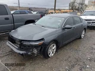 ✅ 2024 Honda Accord LX • VIN: 1HGCY1F2XRA035965 • Лот: 43222772. Опубликован ранее на IAAI с пробегом 39 541 миль. Бесплатный доступ к архиву аукционных продаж из США и подробный отчёт об истории автомобиля на DreamBid. Изображение 2.
