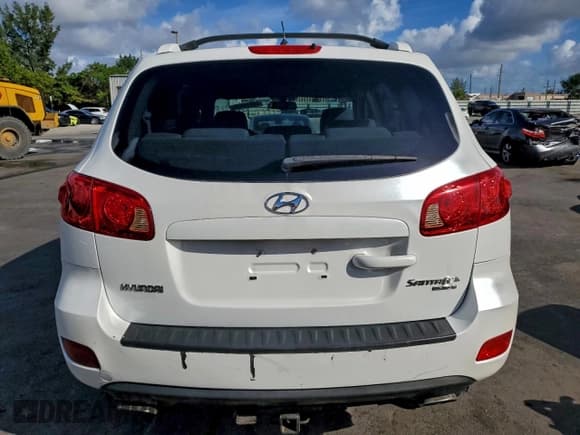 ✅ 2007 Hyundai Santa Fe GL • VIN: 5NMSG73E27H103631 • Lot: 95015425. Listed on Copart with 150,740 mi. Free auction sales archive from the USA and detailed vehicle history report at DreamBid. Image 6.