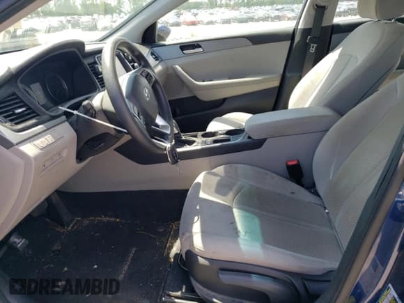 ✅ 2018 Hyundai Sonata SE • VIN: 5NPE24AF1JH715349 • Lot: 51345283. Listed on Copart with 66,712 mi. Free auction sales archive from the USA and detailed vehicle history report at DreamBid. Image 7.