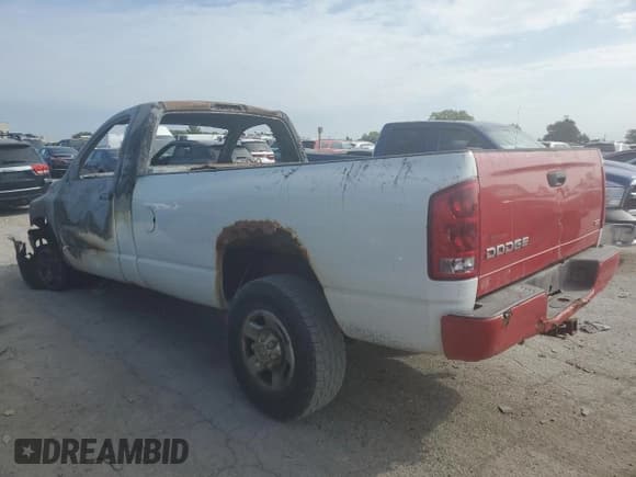 ✅ 2006 Dodge 2500 ST • VIN: 3D7KS26D76G290465 • Lot: 80106695. Wystawiony na Copart z przebiegiem Nie podano. Bezpłatny archiwum sprzedaży aukcyjnych z USA i szczegółowy raport historii pojazdu na DreamBid. Zdjęcie 2.