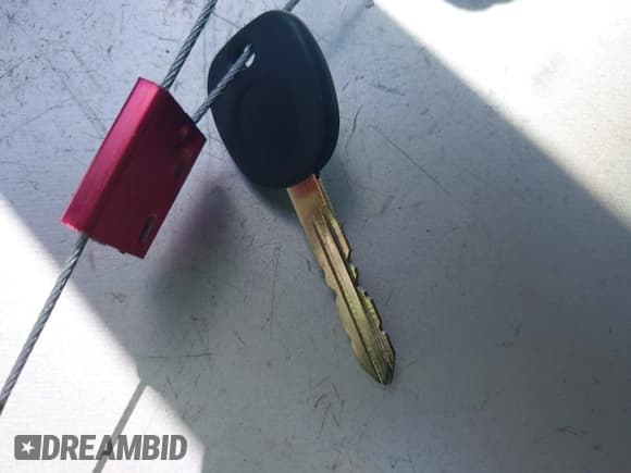 ✅ 2003 Chevrolet Suburban LT • VIN: 3GNEC16ZX3G334147 • Lot: 42150897. Listed on IAAI with 193,120 mi. Free auction sales archive from the USA and detailed vehicle history report at DreamBid. Image 11.