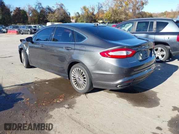 ✅ 2016 Ford Fusion SE • VIN: 3FA6P0H92GR242927 • Lot: 43606912. Listed on IAAI with 109,101 mi. Free auction sales archive from the USA and detailed vehicle history report at DreamBid. Image 3.
