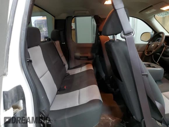 ✅ 2007 Chevrolet Silverado 1500 Work Truck • VIN: 1GCEC19J17E567555 • Lot: 62133465. Listed on Copart with 87,823 mi. Free auction sales archive from the USA and detailed vehicle history report at DreamBid. Image 10.