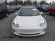 ✅ 2020 Tesla Model 3 Long Range • VIN: 5YJ3E1EB6LF618170 • Lot: 43699558. Wystawiony na IAAI z przebiegiem 254 642 mil. Bezpłatny archiwum sprzedaży aukcyjnych z USA i szczegółowy raport historii pojazdu na DreamBid. Zdjęcie 12.