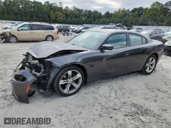 2018 Dodge Charger R/T with VIN 2C3CDXCT5JH122130, listed as a Copart auction lot 85492285 with 223,357 mi miles and Salvage title. Bid and sale history available at DreamBid. Image 1.
