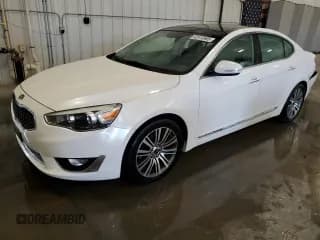 ✅ 2014 Kia Cadenza Premium • VIN: KNALN4D71E5159677 • Lot: 82510965. Wystawiony na Copart z przebiegiem 115 562 mil. Bezpłatny archiwum sprzedaży aukcyjnych z USA i szczegółowy raport historii pojazdu na DreamBid. Zdjęcie 1.